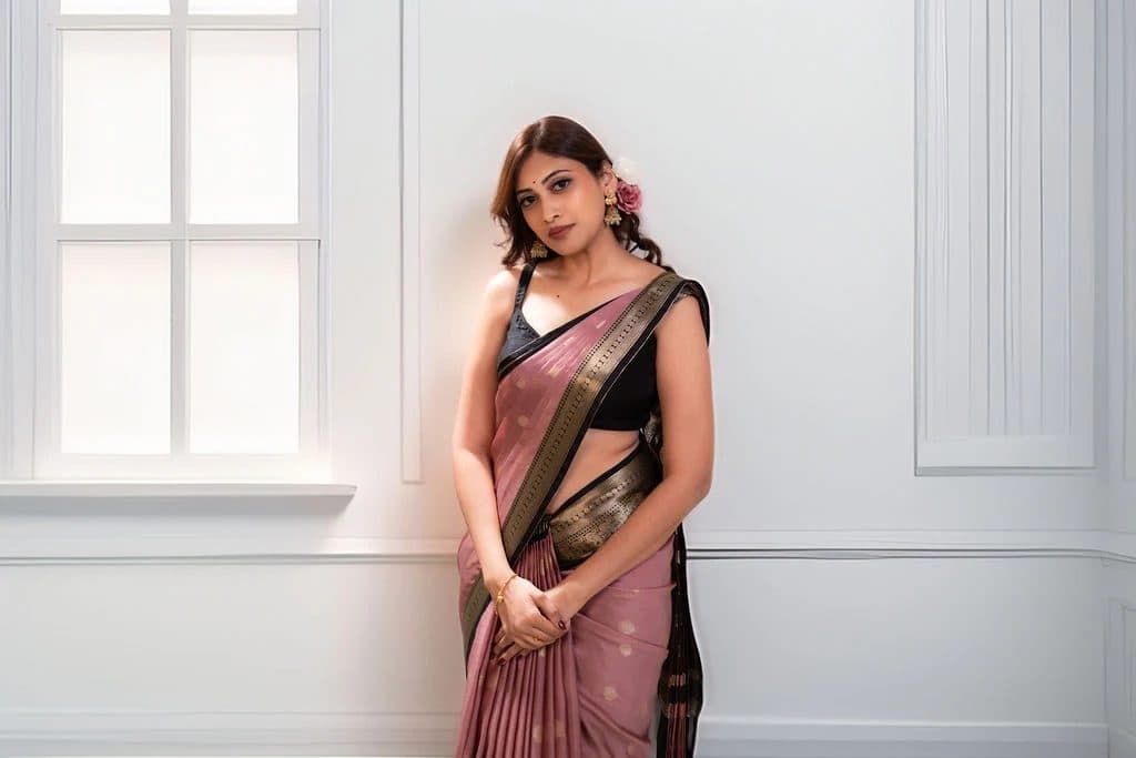 LivSarees, photo 1 of 5